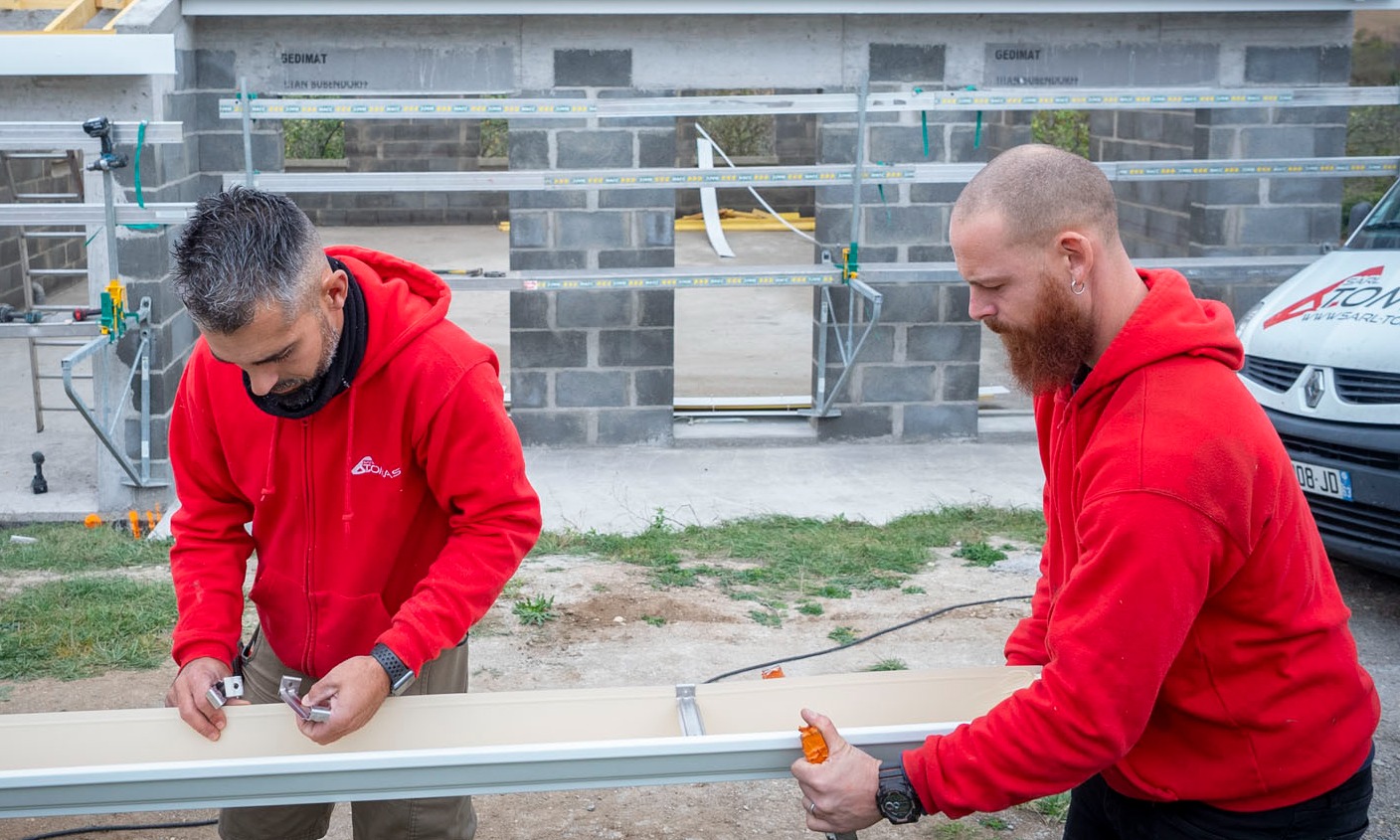 Pose de gouttière alu Mozac